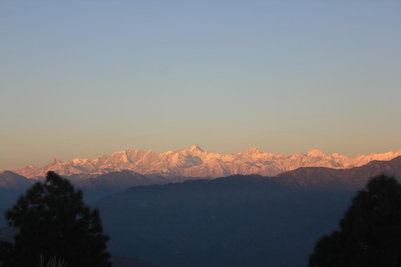 Hotel La Casa By Aashna Mussoorie Exteriör bild